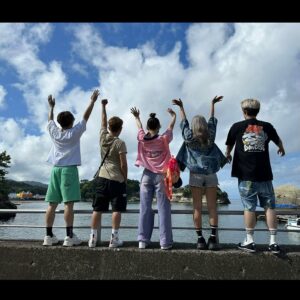Kaki Sham Instagram - 感恩遇上馬友，多謝你哋陪我一起經歷一起成長
即使節目完結，我們的感情都不會完結❤️《馬友旅遊部》台前幕後嘅大家