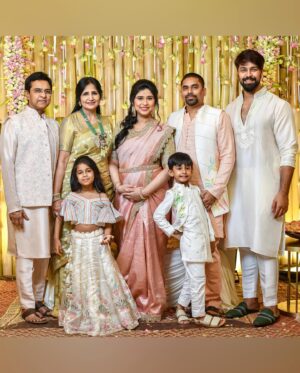 Kalyaan Dhev Instagram - Our family is growing, eternal love and joy! 👶 
Congratulations @aishwaryalanka 🥳

#sister #seemantham