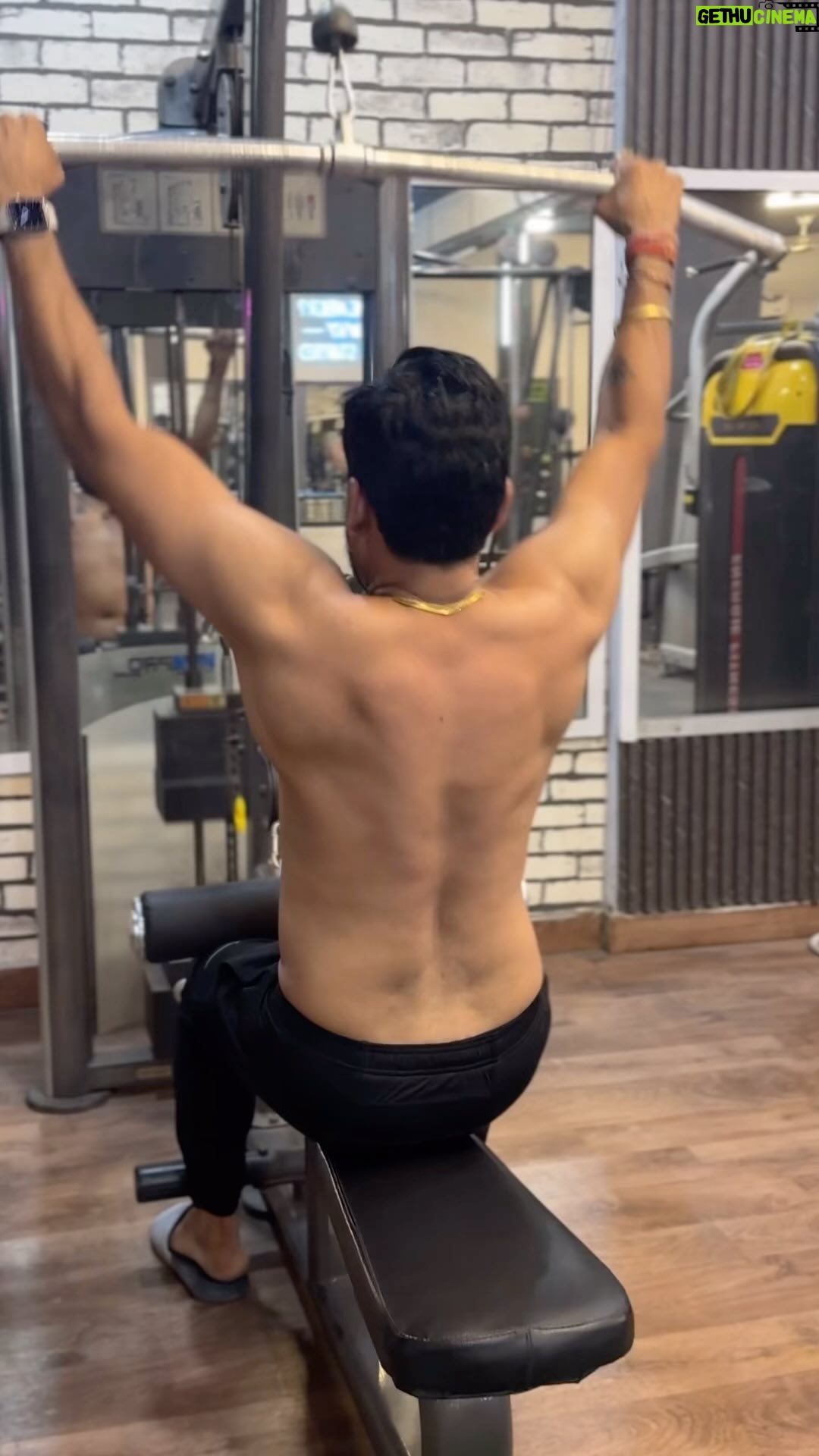 Kamal Digiya - 805 Likes - Stronger everyday, one rep at a time.💯❤️
.
.
@kamaldigiya__official
@kamaldigiya__official
@kamaldigiya__official
.
.
#digiya #kamaldigiya #office #photo #photography #photographer #instagood #instagram #insta #instadaily #digiyamusic #digiyamusicstudio #trending #trendingreels #viralreels #photooftheday #2024 #jaimatadi #vaishnomata #jaishreekrishna #jaiganpatibappamorya #delhi #faridabad #noida #delhincr