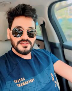 Kamal Digiya Instagram - It’s all about the glow 😊🧿
.
.
@kamaldigiya__official 
@kamaldigiya__official 
@kamaldigiya__official 
.
.

#digiya #kamaldigiya #office #photo #photography #photographer #instagood #instagram #insta #instadaily #digiyamusic #digiyamusicstudio #trending #trendingreels #viralreels #photooftheday #2024 #jaimatadi #vaishnomata #jaishreekrishna #jaiganpatibappamorya