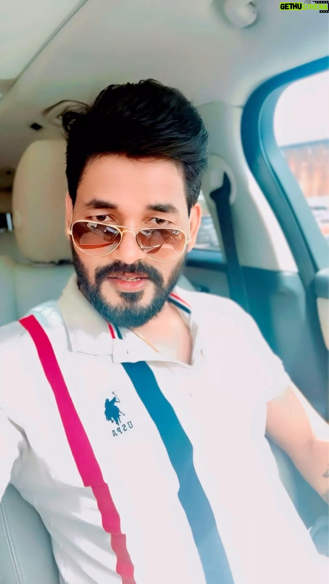 Kamal Digiya - 1K Likes - Jai Mata Di 🧿🫶❤️🙏🏻
.
.
@kamaldigiya__official
@kamaldigiya__official
@kamaldigiya__official
.
.
#digiya #kamaldigiya #office #photo #photography #photographer #instagood #instagram #insta #instadaily #digiyamusic #digiyamusicstudio #trending #trendingreels #viralreels #photooftheday #2024 #jaimatadi #vaishnomata #jaishreekrishna #jaiganpatibappamorya #delhi #faridabad #noida #delhincr