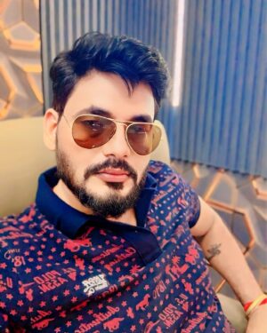 Kamal Digiya Instagram - New office new look 🤗
.
.
@kamaldigiya__official 
@kamaldigiya__official 
@kamaldigiya__official 
.
.

#digiya #kamaldigiya #office #photo #photography #photographer #instagood #instagram #insta #instadaily #digiyamusic #digiyamusicstudio #trending #trendingreels #viralreels #photooftheday #2024 #jaimatadi #vaishnomata #jaishreekrishna #jaiganpatibappamorya #delhi #faridabad #noida #delhincr