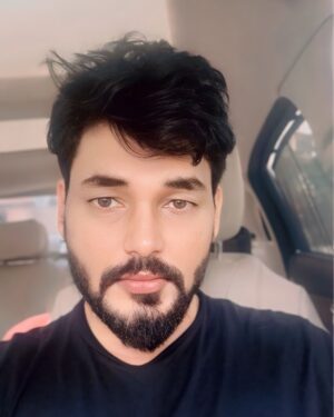 Kamal Digiya Instagram - A positive attitude is a person’s passport to a better tomorrow.🫰🥰
.
.
@kamaldigiya__official 
@kamaldigiya__official 
@kamaldigiya__official 
.
.

#digiya #kamaldigiya #office #photo #photography #photographer #instagood #instagram #insta #instadaily #digiyamusic #digiyamusicstudio #trending #trendingreels #viralreels #photooftheday #2024 #jaimatadi #vaishnomata #jaishreekrishna #jaiganpatibappamorya #delhi #faridabad #noida #delhincr