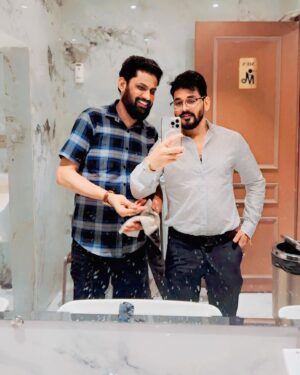 Kamal Digiya Instagram - Bhai❤️ 🫶🧿
.
.
@kamaldigiya__official 
@kamaldigiya__official 
@kamaldigiya__official 
.
.

#digiya #kamaldigiya #office #photo #photography #photographer #instagood #instagram #insta #instadaily #digiyamusic #digiyamusicstudio #trending #trendingreels #viralreels #photooftheday #2024 #jaimatadi #vaishnomata #jaishreekrishna #jaiganpatibappamorya #delhi #faridabad #noida #delhincr