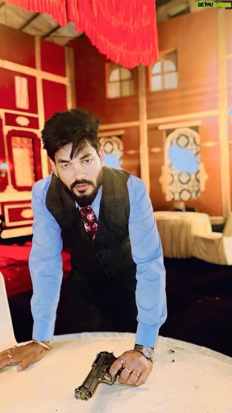 Kamal Digiya - 1.1K Likes - हमारी हस्ती मिटाने की कोशिश में, ना जाने कितनों का वजूद ही मिट गया।😄😄
.
.
@kamaldigiya__official
@kamaldigiya__official
@kamaldigiya__official
.
.
#digiya #kamaldigiya #office #photo #photography #photographer #instagood #instagram #insta #instadaily #digiyamusic #digiyamusicstudio #trending #trendingreels #viralreels #photooftheday #2024 #jaimatadi #vaishnomata #jaishreekrishna #jaiganpatibappamorya #delhi #faridabad #noida #delhincr