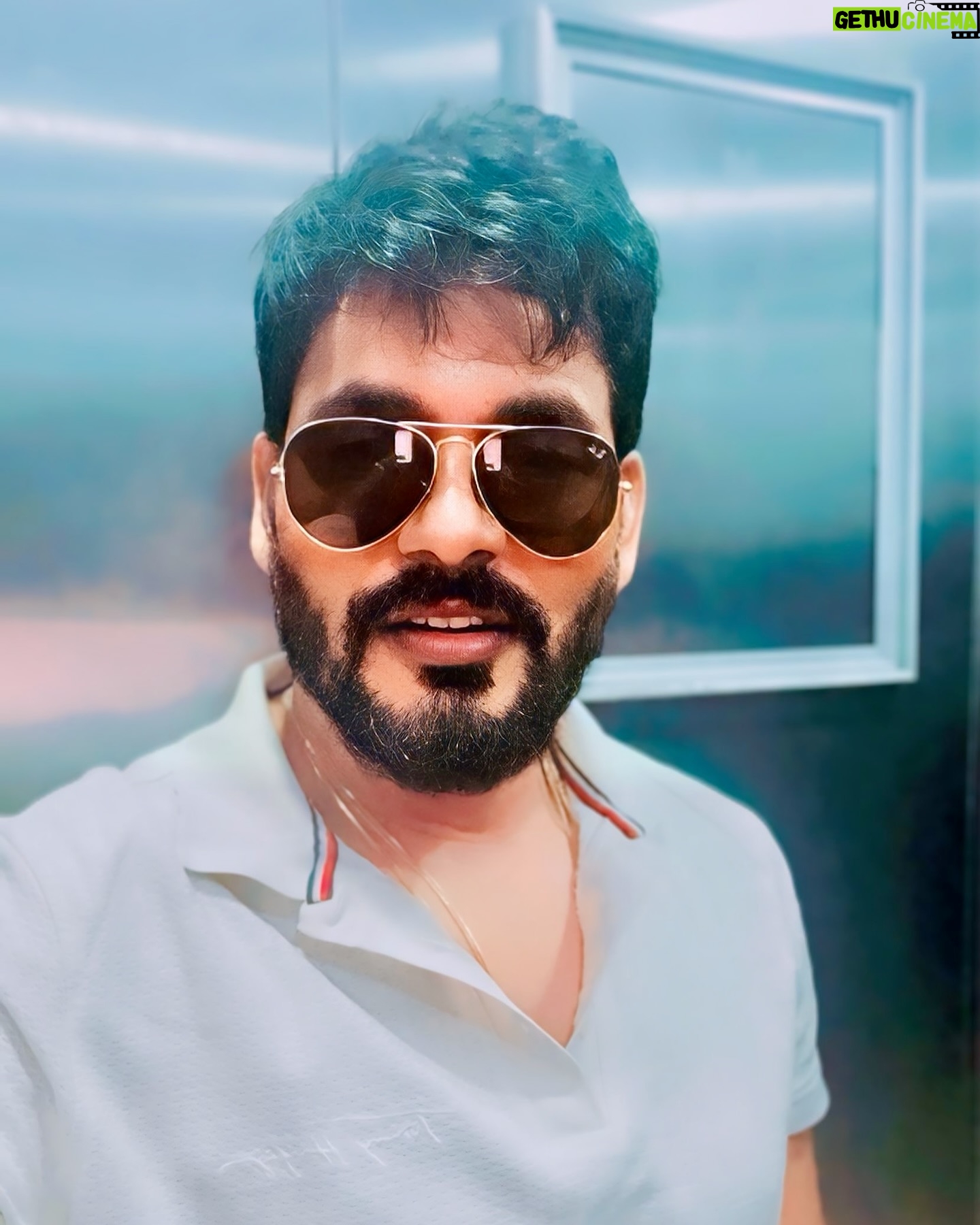 Kamal Digiya - 501 Likes - Rang सॉंवला 😜
.
.
@kamaldigiya__official
@kamaldigiya__official
@kamaldigiya__official
.
.
#digiya #kamaldigiya #office #photo #photography #photographer #instagood #instagram #insta #instadaily #digiyamusic #digiyamusicstudio #trending #trendingreels #viralreels #photooftheday #2024 #jaimatadi #vaishnomata #jaishreekrishna #jaiganpatibappamorya #delhi #faridabad #noida #delhincr