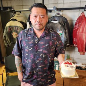 Kan a.k.a. GAMI Instagram - 撮影終了後一足先に祝ってもらった。ありがとう。