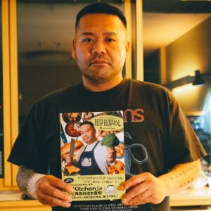 Kan a.k.a. GAMI Instagram - 漢Kitchenのレシピ本明日からクサリカフェでも販売するぜ！もちろん鎖の通販でもゲットよろしく！

#漢Kitchen