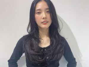Kana Kita Instagram - 先日、カットとカラーリング、トリートメントしてもらいました☺︎
いつも可愛い髪型にしてくれる瓜生さんです。
髪を切るのは一年ぶり?
というかレイヤーは何年振り？笑
素敵にしてくださりありがとうございました☺︎❤︎

#urealm