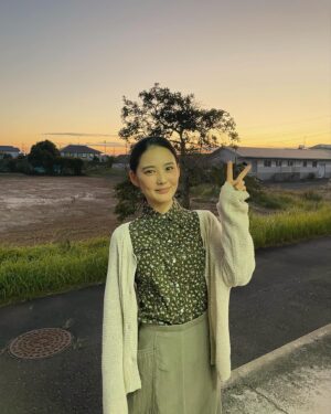 Kana Kita Instagram - いよいよ明日1月22日から連続ドラマ「先生さようなら」第1話が24時59分から放送になります。

私は由美子役を演じました。

本作は多くのときめき、切なさ、葛藤で、愛を持って皆様の感情を掻き回していくことと思います。
これから「先生さようなら」をご覧になる全ての人たちが、本作の登場人物たちに心で寄り添いながら、優しく楽しく観てくださったら幸いです。

では、またドラマでお会いしましょう。
さようなら☺︎

#先生さようなら
