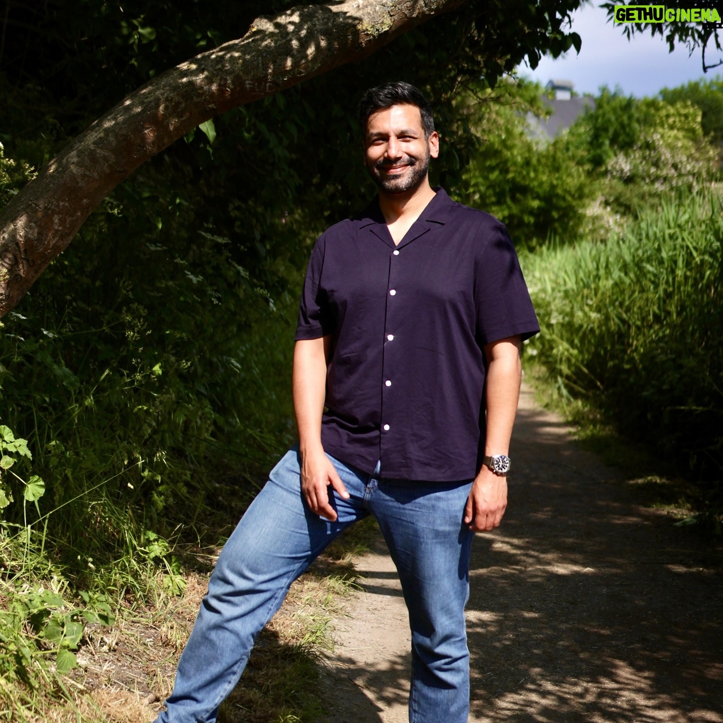 Kanan Gill - 24.5K Likes - 21 shows, 19 cities, 3 illnesses, 2kg. Touring (parts of) Europe was immensely rewarding. Thank you for coming.
. . .
“Do you ever worry about becoming a self-parody?”
The clump of moss on the rock face frowned for a minute. “In what sense? It’s your move, by the way”, it said indicating the chessboard stapled to the overhang.
“In the sense of becoming an employee of a previous version of yourself that was free.”
A passing eagle coughed pointedly at how loud we were being. I pressed myself closer to the rock face.
“Nope” said the moss, quite loudly, ignoring my shushing. “Being moss is embracing the plurality of existence, in the sense that there is no singular moss, there are outlines until there is mossing, and that space in which there is moss-ness, is moss. Dude seriously it’s your move.”
The chessboard has no pieces, since we were high up an infinite rock face and it was stapled sideways.
“So you’re talking about being as a process—“
“—A mossess”, corrected the moss.
“But you can still take a sliding window of the continuous change of self and call it who you used to be—“
“—what is this really about?” Interrupted the moss, finally lowering it voice and putting away its Nokia Ngage.
“That I’m worried lasting growth is impossible and decay is inevitable. I keep climbing from epiphany to epiphany, never further off the ground; fingers clasped around realisation, finding the odd abscess of wisdom to rest in. I’ve moved so much, but I’m still here.”
A shower of embarrassed rocks fell past from heights unknown to depths infinite, mumbling apologies. I wept bitterly.
“Ah silly” said the moss ruffling my hair. “There’s nowhere to reach. The path isn’t the climb, it’s the climber. You don’t scale these heights. You hang on till you fall off one day.”
A shuddering relief left my lips. “That’s it?”
“That’s it, smiled the moss. “Now, do you want to play your turn?”
“Sure. Knight to E3!”
“Dude this is Ludo.”
