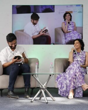 Kanan Gill Instagram - First three weeks of the new tour done! Tonnes of books signed, jokes made and exercise avoided. See you next week at the Jaipur Lit Fest.