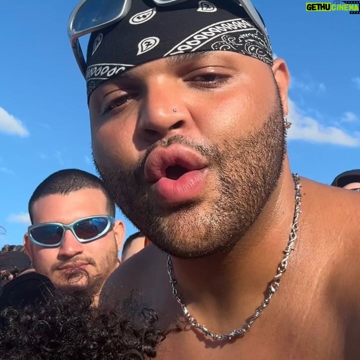 Kandy Muse - 24.7K Likes - snuck down to Miami for a few days to celebrate my best friends birthday (@papito.suave) with the gang! 💕