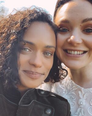 Kandyse McClure Instagram - This whole day was an embarrassment of riches. Sometimes I sit in absolute awe that this is my life. Apparently this season is Icons Only. 

Images:

1. Shot by the man with the keen eye and the cool camera @biggsalad 
2. Also @biggsalad behind the lens. Next to @jessicalaurasutton I feel both so short and so tall.
3. Don’t tell but @officialdeputyhawkk_ is the sweetest man alive.
4. Beautiful Brides in repose. @taylor.hickson @ashleynicolewilliams 💕
5. No Bull. Okay maybe just the one. @demetria4real😍 w/ @biggsalad 
6. Two favs one pic @keenancameronreid & @strangewonderfulcreature 
7. Em always there to lend a shoulder. 
8. The pure joy that is @praneetakilla 
9. The pure light that is @amaliaja 
10. This one’s being framed and put on my mama’s mantelpiece @thesherylleeralph

@motherlandtv @hulu @freeform #BTS