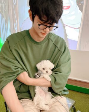Kang Hui Instagram - 