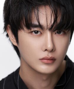 Actor Kang Hui HD Instagram Photos and Wallpapers September 2023