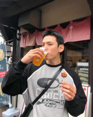 Kang Hyung-suk Instagram - 으 맥주진짜시러