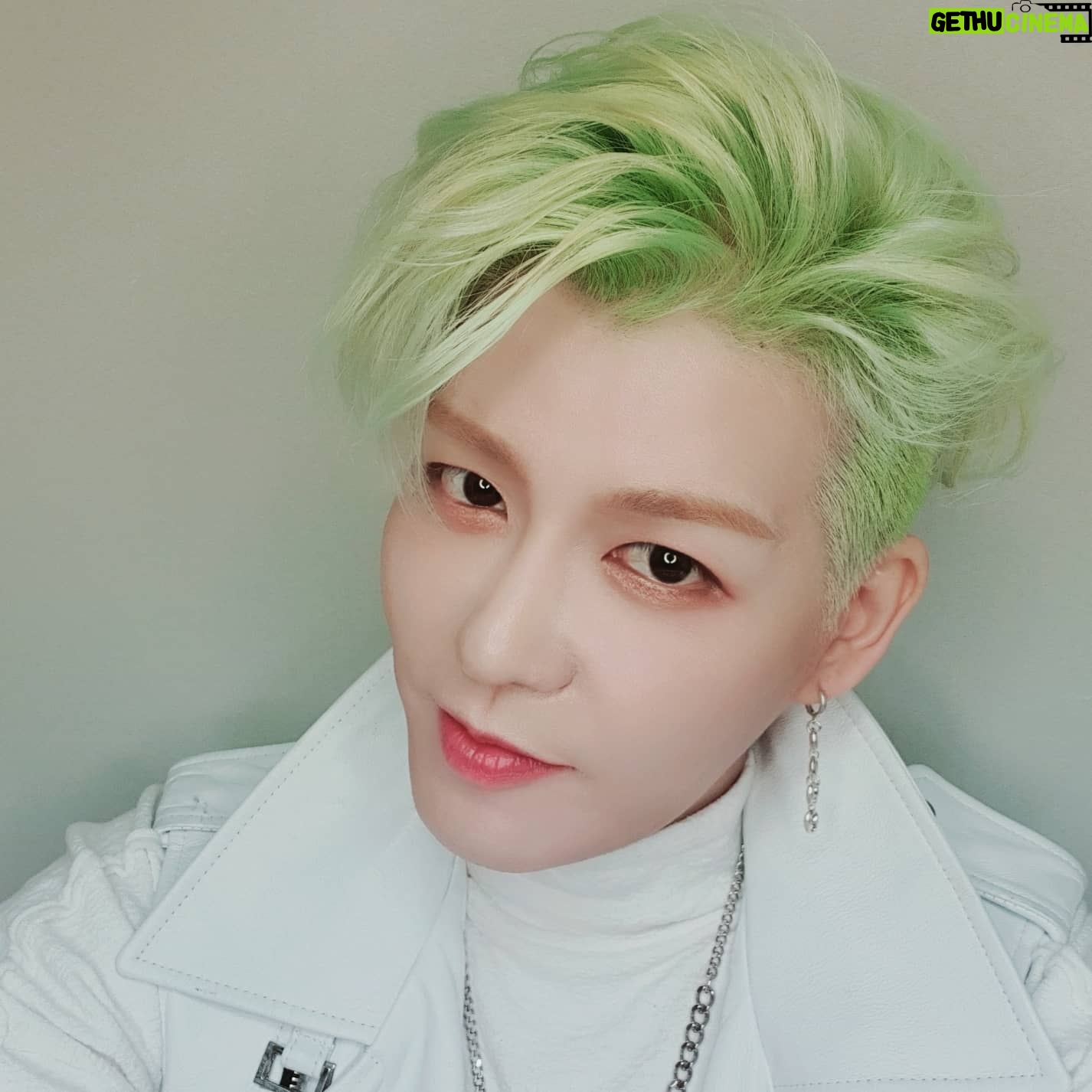 Kang Sung-hoon - 3 Likes - 💚