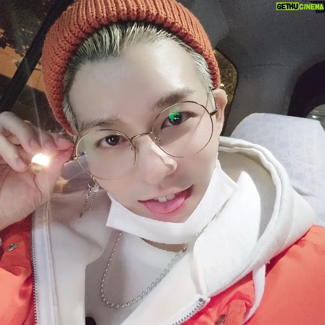 Kang Sung-hoon - 16.3K Likes - 🤳selfie