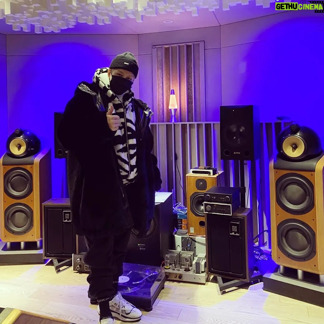Kang Sung-hoon - 3 Likes - .
어제와 오늘 바쁘면서 행복한 하루❤
가수 인생이란🎙? My way👍
ㆍ
ㆍ
ㆍ
ㆍ
ㆍ
ㆍ
ㆍ
ㆍ
ㆍ
ㆍ
ㆍ
ㆍ
ㆍ
KSH Entertainment??
GoGo??🤣🤣