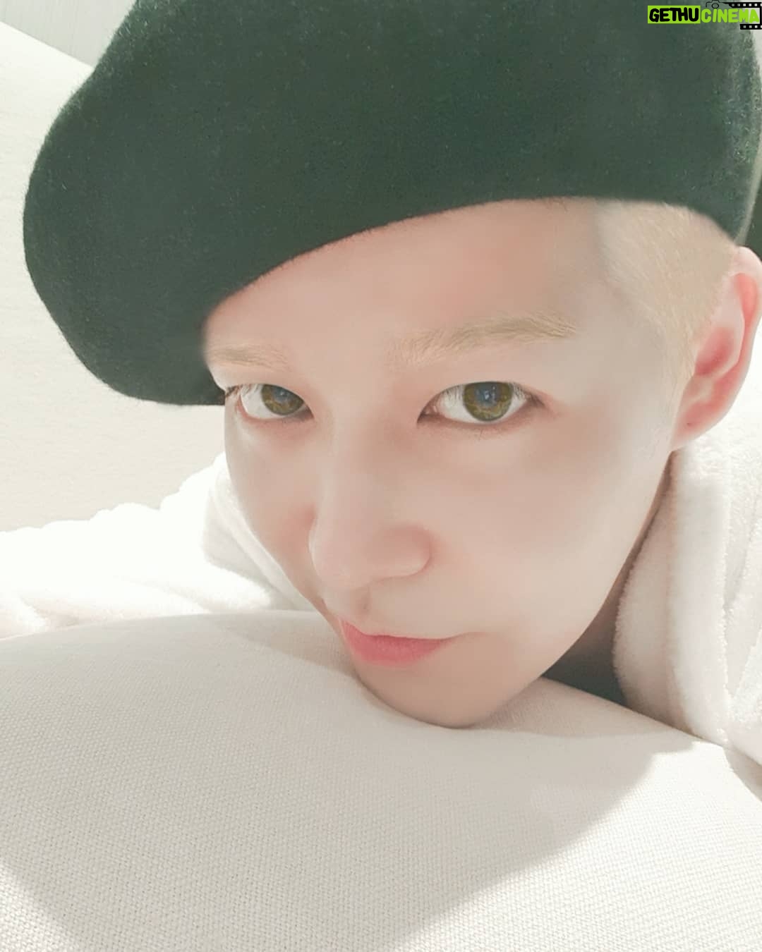 Kang Sung-hoon - 3 Likes - 📸