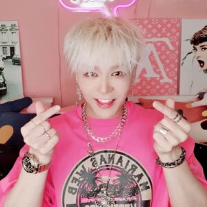 Kang Sung-hoon Instagram - Thank you so much❤🙏
謝謝😘