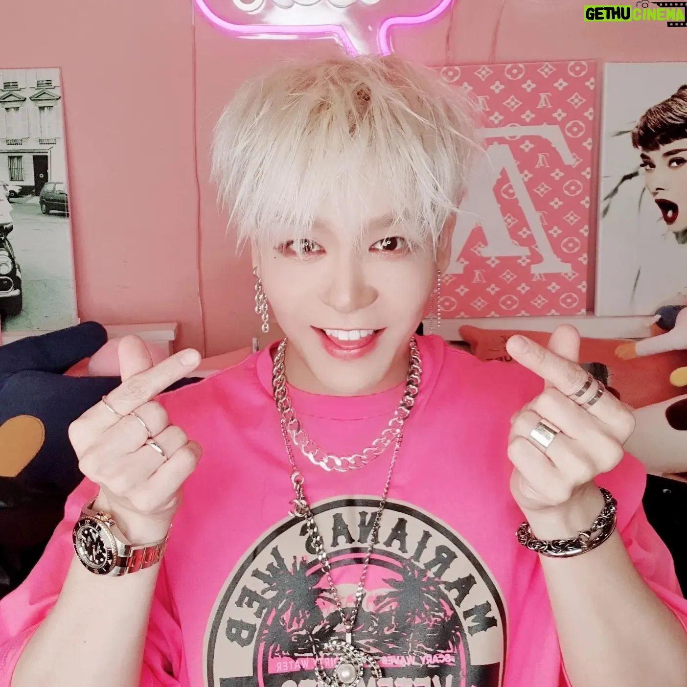 Kang Sung-hoon - 3 Likes - Thank you so much❤🙏
謝謝😘