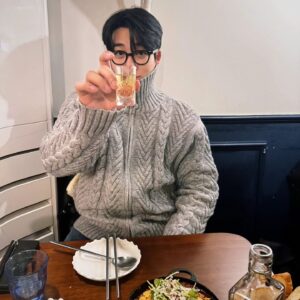 Kang Yul Instagram - 추운날 여러므로 따뜻해진 감사한 하루입니다