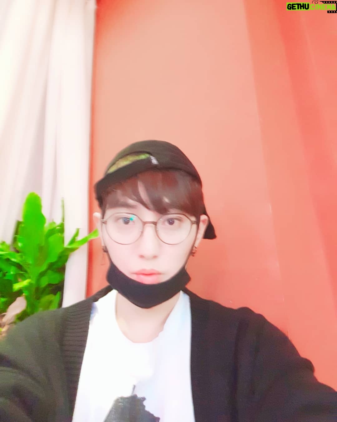Kangta - 22.1K Likes - 로버트들~
#은버트랭버트#박은태#지킬앤하이드#정말예술이었다#은태짱
