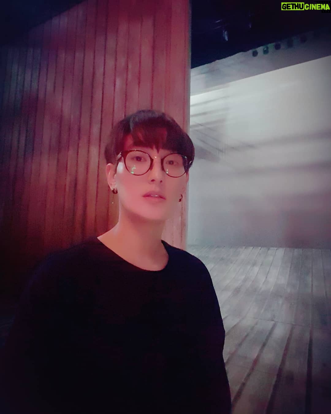 Kangta - 21.1K Likes - 공연장 입성!
#매디슨카운티의다리#조명빨감