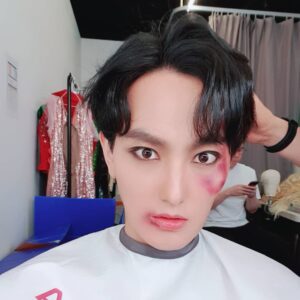Kangta Instagram - #토미와#비니비니#멍분장#멍#다돌려놔🎶 #헤드윅2019