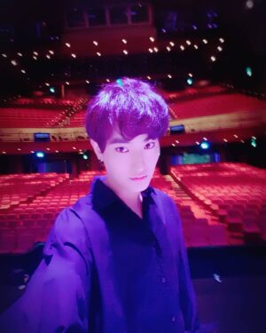 Kangta Instagram - 단 한번의 공연 ㅠㅜ
#단한번남은매다리#랭버트#내일봐요