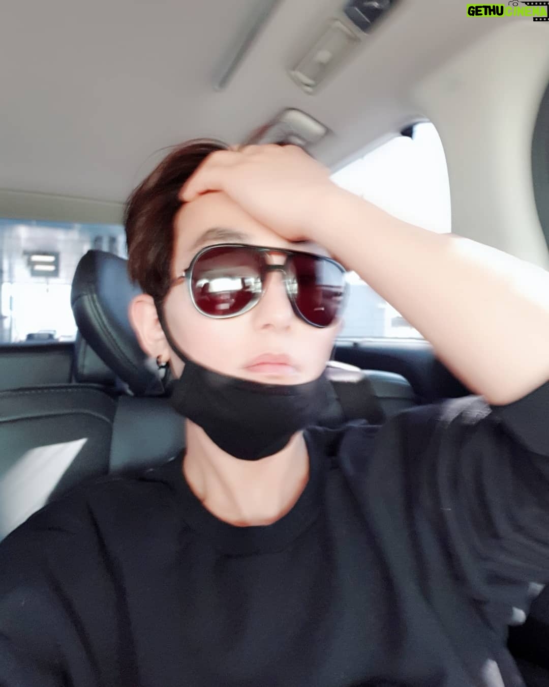 Kangta - 23.6K Likes - #흔들흔들#셀고타임