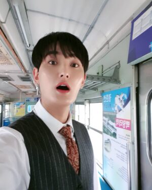 Kangta Instagram - #승차권발매기#경춘선#다겪은세대#반가워서깜놀