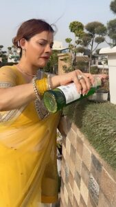 Actress Kanika Maheshwari HD Instagram Photos and Wallpapers July 2024