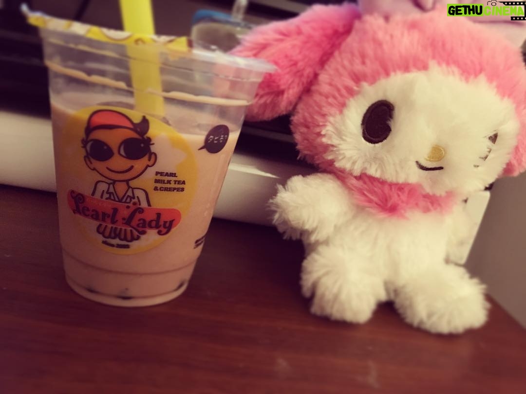 Kano - 755 Likes - タピオカチョコミルクティ美味しい〜〜あったかい部屋で甘くて冷たい飲み物…なんて罪な味だ_(:3 」∠)_ #タピオカ #飲み物 #休憩