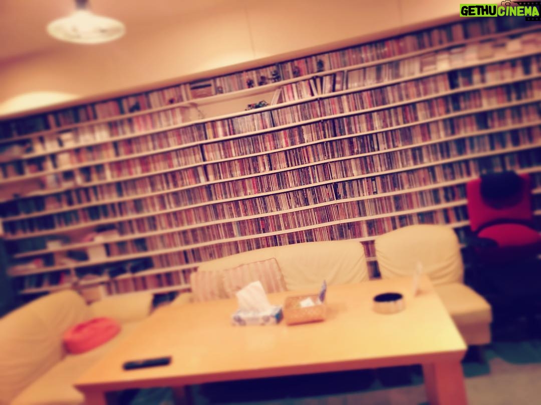 Kano - 767 Likes - スタジオの控え室!CDたくさんでおしゃれ〜 #スタジオ #鹿乃 #day_by_day #rec