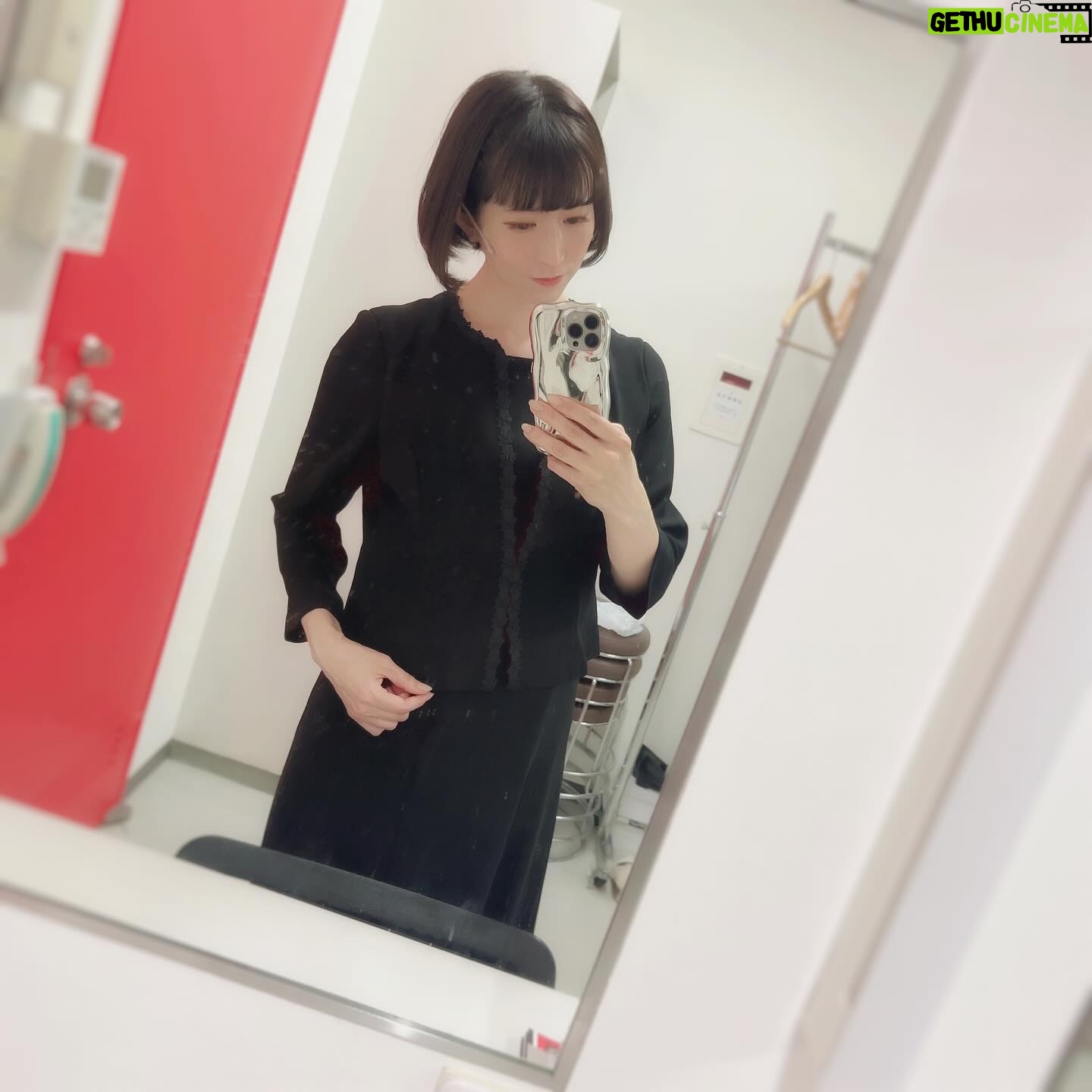 Kaori Nazuka - 1K Likes - 👗
#ヘロQ #悪魔の手毬唄
衣装写真📷