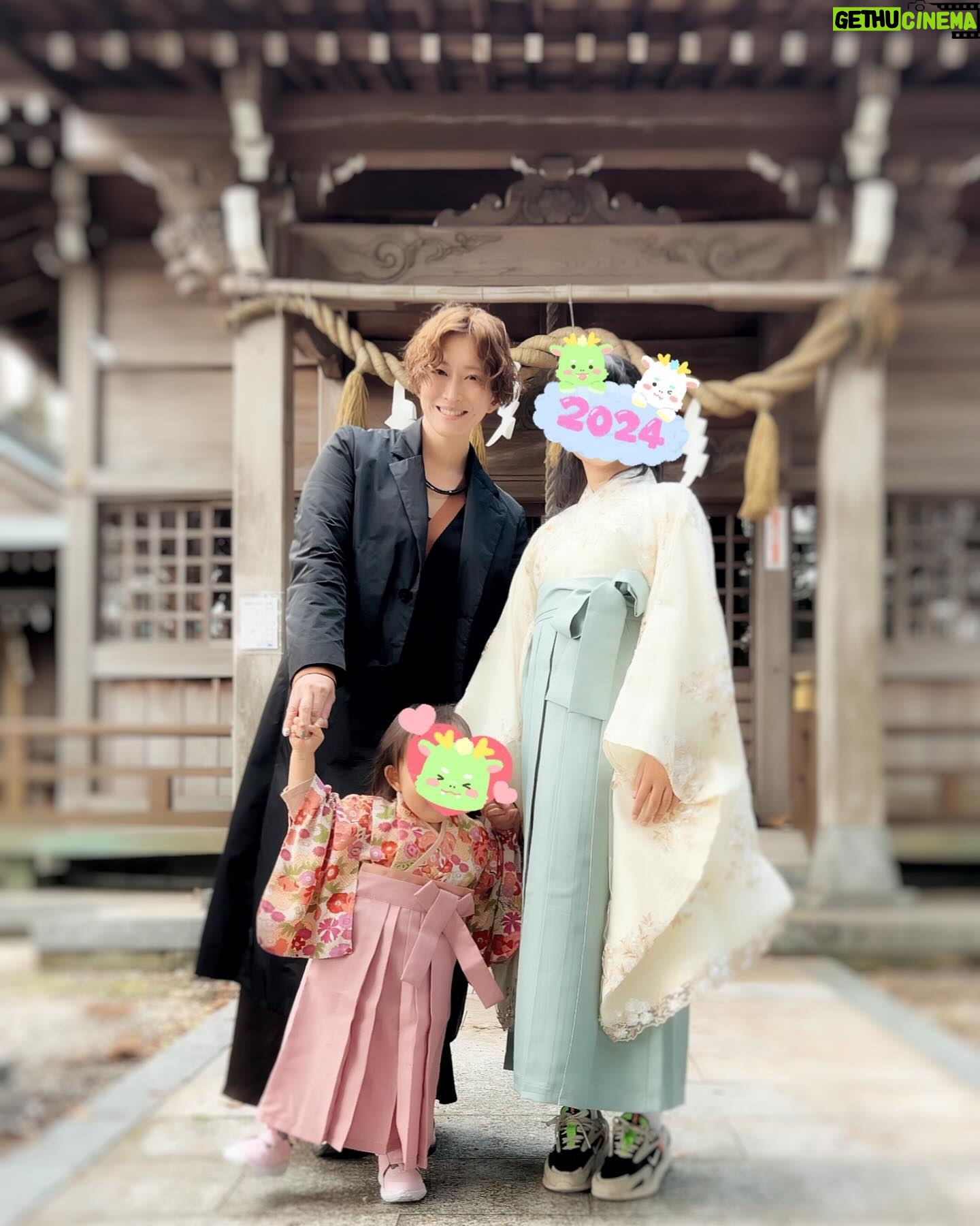 Kaori Nazuka - 2.5K Likes - 🎍
明けましておめでとうございます🐉
本年もよろしくお願いいたします♡