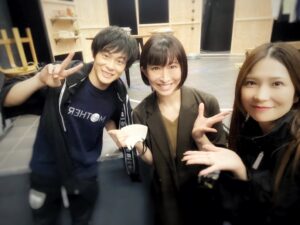 Kaori Nazuka Instagram - 🚻
普通とは何か…
認められるって何なのか…
欲求とは…
遺伝子って…

本当…
いつも色々考えさせられる。

そして、
役者がみんな素敵だからこそ、
じわじわとした
嫌な恐怖を感じた…。

#キ上の空論 #キ上除け者
『除け者は世の毒を噛み込む。』