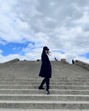 Kara Wang Instagram - the breeze was giving 🫰