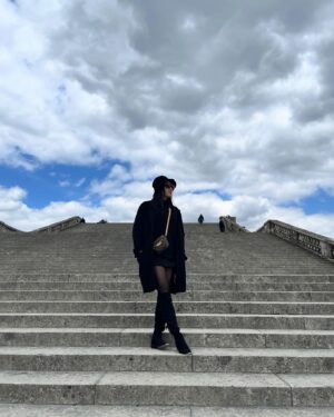 Kara Wang Instagram - the breeze was giving 🫰