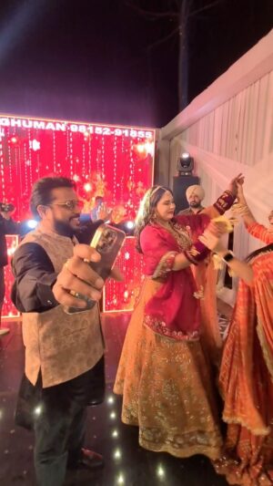 Karamjit Anmol Instagram - Congratulations ✨ @mandy.takhar ji ❤️