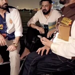 Karamjit Anmol Instagram - KOI TERE WARGA NA DISE 👀🌹