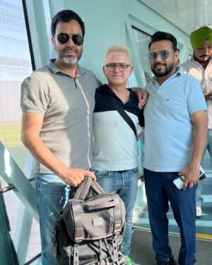 Karamjit Anmol Instagram - “Vekh Barataan Challiyan 2 “ soon  @binnudhillons  @amrindergill @ksshitijchaudhary @ikavitakaushik @karamjitanmol @karajgill @jaswinderbhalla @ranjitbawa @nareshkathooria