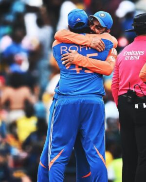 Karanvir Sharma Instagram - World Cup chahe khatam ho gaya ho. 

Hum Indians ka cricket craze kabhi nahi khatam hona chahiye. 😄

Surya and Axar have really outdone themselves. 
What a massive change to see in Hardik. 

Virat and Rohit have been better but still managed to do what’s required with their ace team.
 
Jadeja and Arshdeep were a surprise 

But Bumrah had won it through and through with consistency !! 

What a match 

What an exhilarating World Cup 🏆 

Photo courtesy @icc @t20worldcup 
#cricket #cricketworldcup #icc #t20 #india #indian #indiancricketteam #winners #worldcup2024