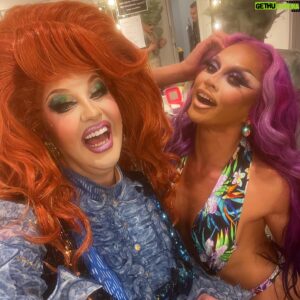 Karen From Finance Instagram - From humble days meeting and performing in 2017 & 2018 in LA (swipe for pics) to witnessing this LEGEND amongst legends selling out The Forum, what a privilege and pleasure to again work alongside our reigning winner and sweetheart @sashacolby 💕👏🤩
