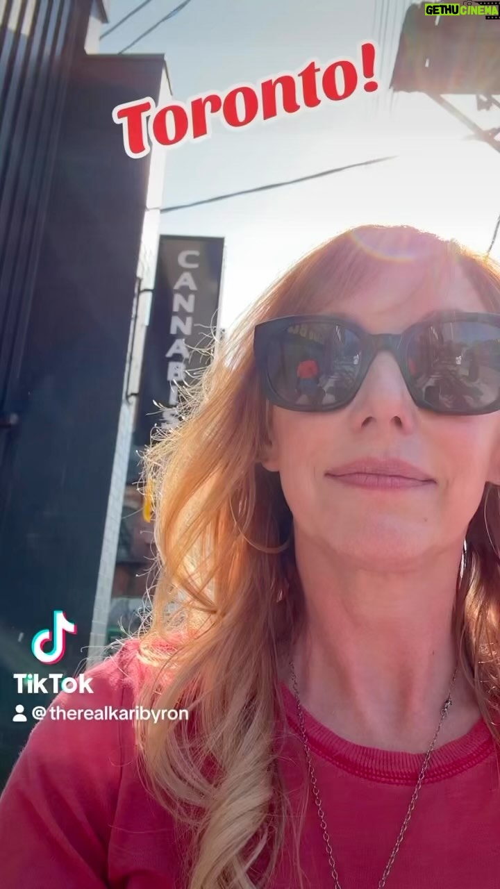 Kari Byron - 8.3K Likes - Exploring Toronto with @torybelleci
#torybelleci #karibyron #mythbusters #crashtestgirl