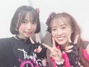 Karin Takahashi Instagram - Shout out Live!!!

これでさいごかな！

ななみん、ちょうかわいい☺︎
推し☺︎笑

らなちゃもいっぱはなせた〜はぴはぴ〜！！

かおるんは控え室の席が前後だったんだけど、いっぱい話せたし、すごい話聞いてくれて、こっそりママ……👶っておもった。

志貴くんと写真撮りたかったけど、スマホ持ってなかったから「一緒に写真に写りたいけどスマホないんです撮ってください！」ってお願いしたら撮ってくれた。
私へんなやつすぎたけどやさしい。。。

大集合も撮ってくれるねこさん。

出番の関係で写真撮れなかった子もいて悲しみ……。
またライブで一緒になれるといいな。

たくさんの先輩たち、仲間たちに支えられて、楽しいライブができました！
プロデューサーさんも応援してくれてありがとう！！