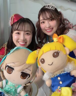 Karin Takahashi Instagram - 縦の写真🤳②

この衣装であやかちゃんと写真撮れたの、懐かしくてエモ☺︎

#シンデレラ10周年_ファイナルday2 
#idolmastercinderellagirls